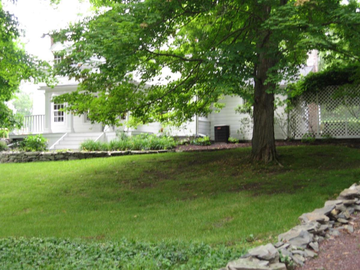 Bed and Breakfast Private Setting On Country Farm Near Rhinebeck Clinton Corners Екстер'єр фото