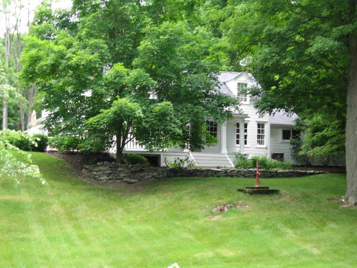 Bed and Breakfast Private Setting On Country Farm Near Rhinebeck Clinton Corners Екстер'єр фото